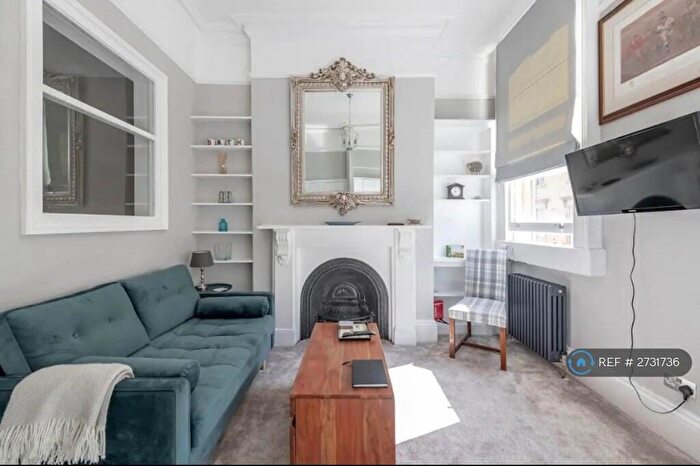 1 Bedroom Flat To Rent In Quiet Street, Bath, BA1