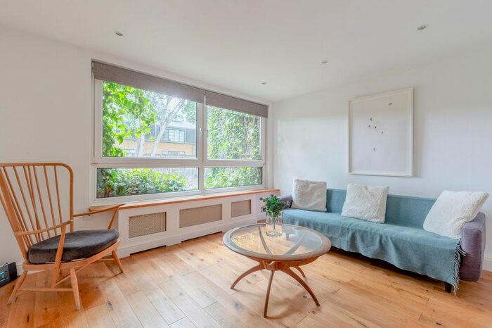 1 Bedroom Flat To Rent In Ml - Queen's Head Street, London, N1