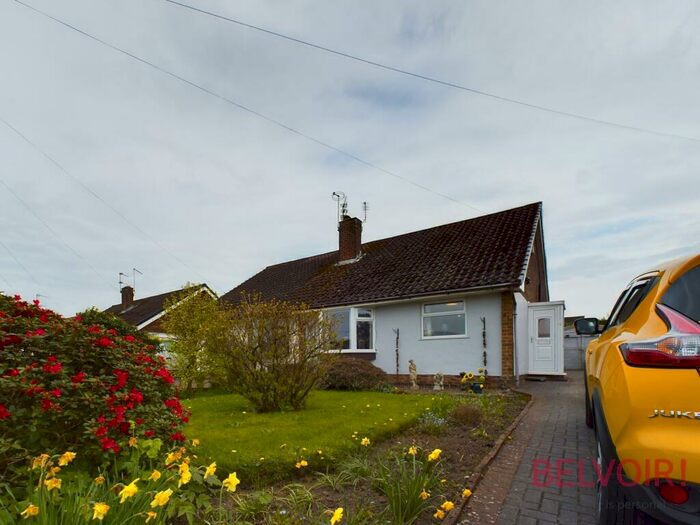 2 Bedroom Bungalow To Rent In Park Road, Werrington, Stoke-on-Trent, ST9
