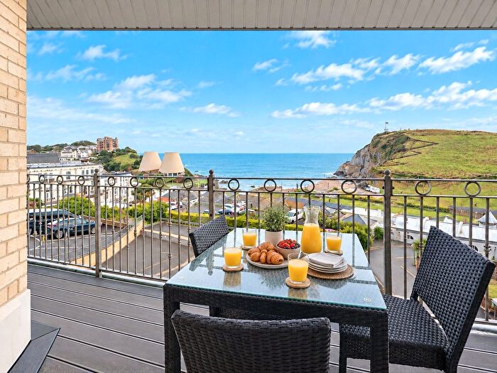 2 Bedroom Flat For Sale In Sommers Crescent, Ilfracombe, Devon, EX34