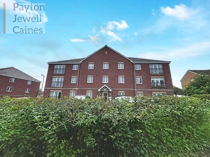 2 Bedroom Flat For Sale In Wild Field, Bridgend, CF31