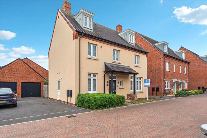 5 Bedroom Detached House For Sale In Heyford Park, Upper Heyford, Bicester, Oxfordshire, OX25