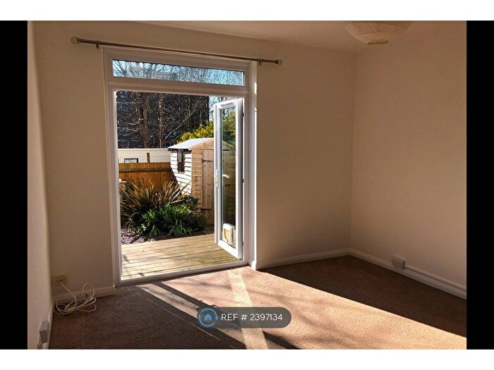 1 Bedroom Flat To Rent In Beaconsfield Villas, Brighton, BN1