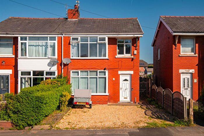 3 Bedroom Semi-Detached House For Sale In Brown Lane, Bamber Bridge, Preston, PR5