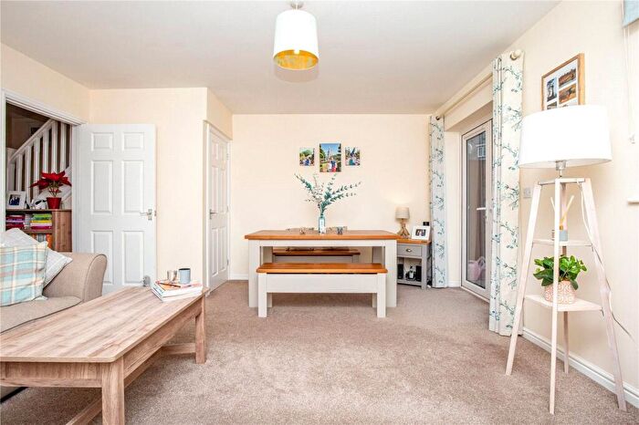 3 Bedroom Semi-Detached House To Rent In Lupin Close, Lyde Green, Bristol, BS16