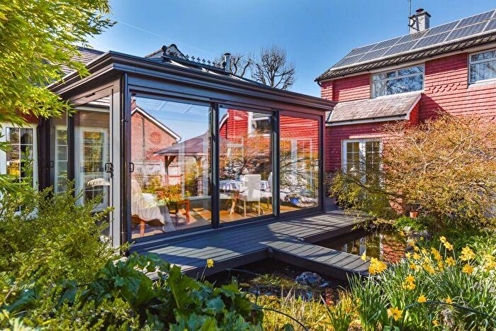 6 Bedroom Detached House For Sale In Maudlyn Park Way, Steyning, BN44