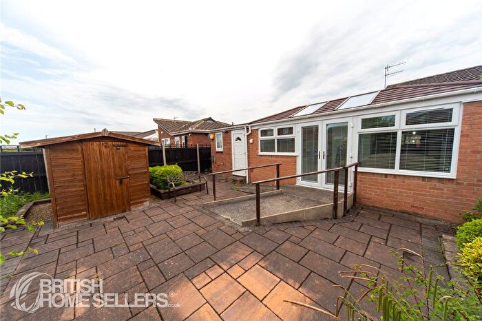 3 Bedroom Bungalow For Sale In Edgeworth Close, Boldon Colliery, Tyne And Wear, NE35