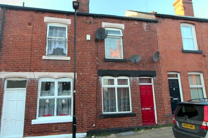 3 Bedroom Terraced House For Sale In Swarcliffe Road, Sheffield, S9