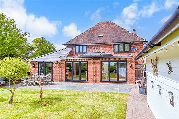 4 Bedroom Detached House For Sale In High Halden, Ashford, Kent, TN26
