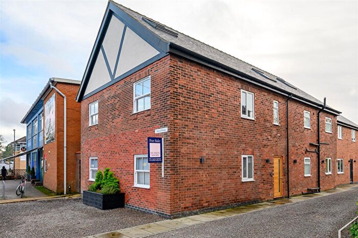 1 Bedroom Flat For Sale In Maxwell House, Acomb Road, York, YO24