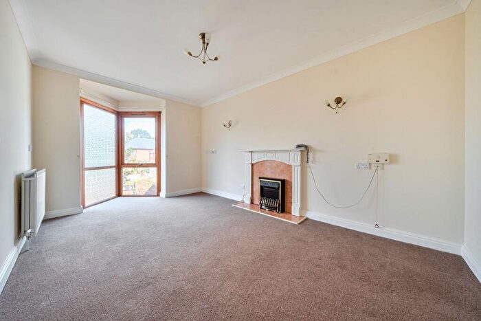 2 Bedroom Retirement Property For Sale In Crawthorne Road, Peterborough, PE1