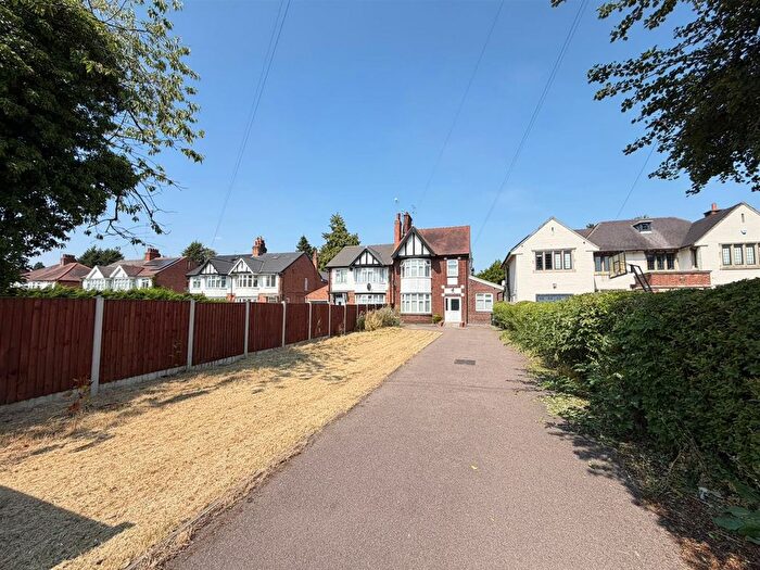 5 Bedroom Semi Detached House For Sale In Uppingham Road, Leicester, LE5