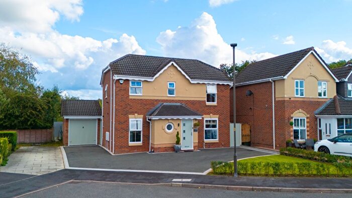 4 Bedroom Detached House For Sale In Chandler Way, Lowton, Warrington, Cheshire, WA3