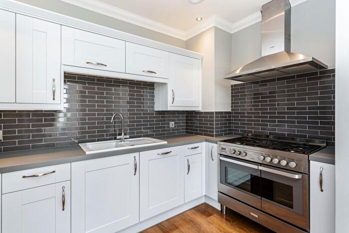 2 Bedroom Apartment To Rent In Clarence Parade, Southsea, PO5