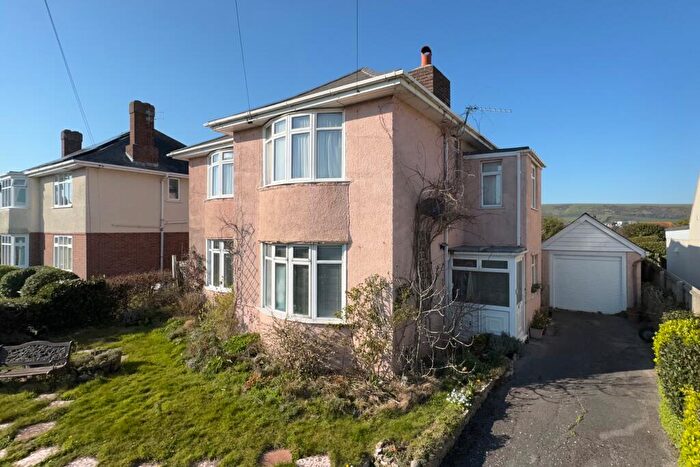 4 Bedroom Detached House For Sale In Gannetts Park, Swanage, BH19