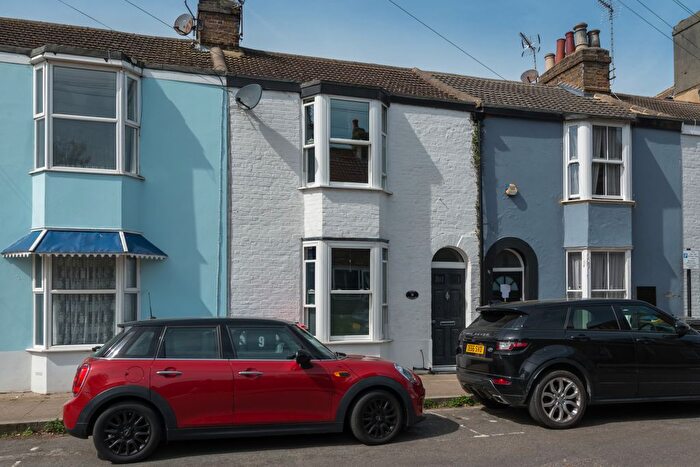 3 Bedroom Terraced House For Sale In Underdown Road, Herne Bay, Kent, CT6