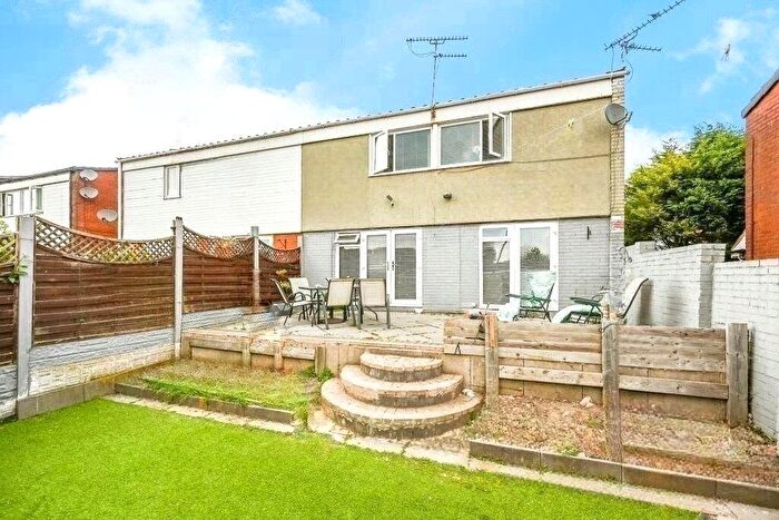 3 Bedroom End Of Terrace House For Sale In Wolverton, Skelmersdale, Lancashire, WN8