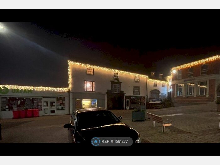 2 Bedroom Flat To Rent In Market Hill, Diss, IP22