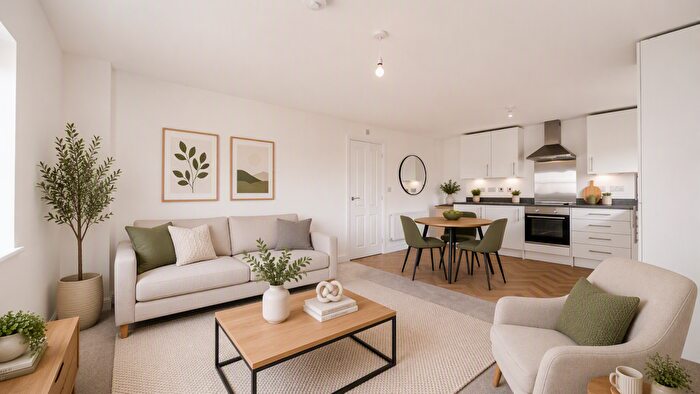 1 Bedroom Maisonette For Sale In Gloster Drive, Manston, CT12