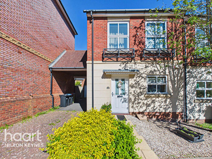 4 Bedroom End Of Terrace House For Sale In Frampton Grove, Westcroft, MK4
