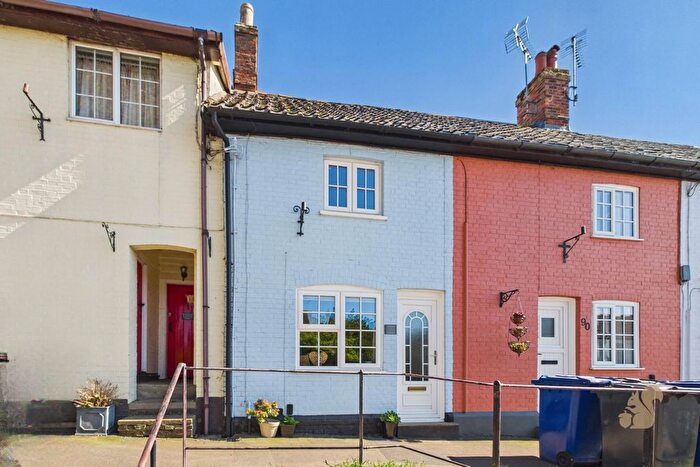 2 Bedroom Terraced House For Sale In High Street, Ixworth, IP31
