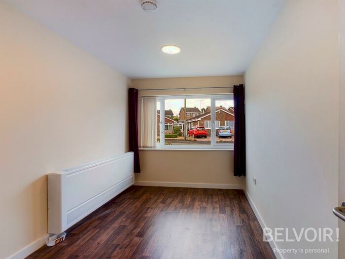 2 Bedroom Detached Bungalow For Sale In Ridgeway, Hixon, ST18