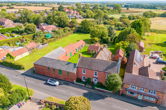 Detached House For Sale In Village Farm, High Street, Eagle, Lincoln, Lincolnshire, LN6