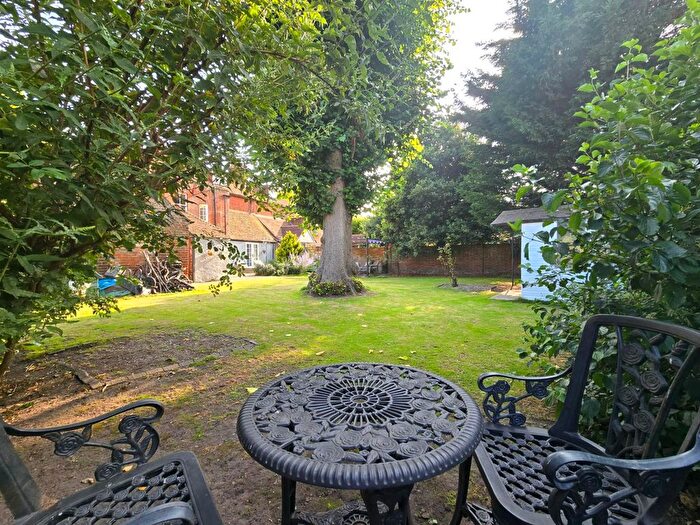 5 Bedroom Detached House For Sale In Privett Road, Alverstoke, Gosport, Hampshire, PO12