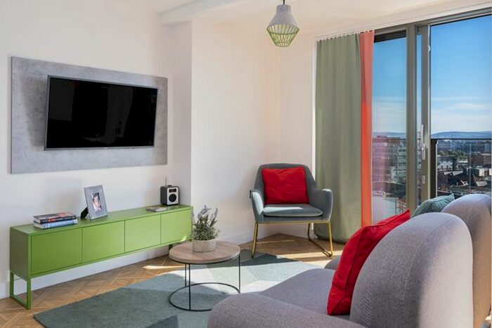 1 Bedroom Flat To Rent In Church Street, Manchester, M4