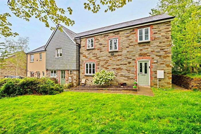 3 Bedroom End Of Terrace House For Sale In Austin Close, Liskeard, Cornwall, PL14