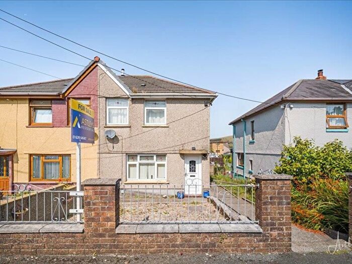 3 Bedroom Semi-Detached House For Sale In Heol Y Waun, Seven Sisters, Neath, SA10