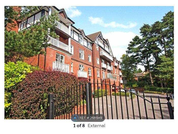 2 Bedroom Flat To Rent In Marnock House, Tunbridge Wells, TN2