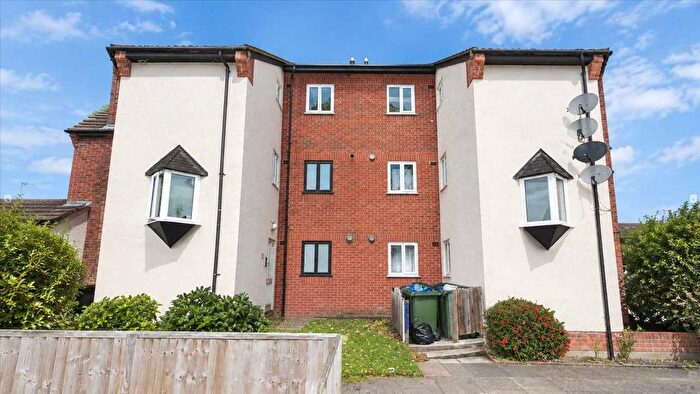 Studio To Rent In Harrier Mews, Thamesmead, SE28