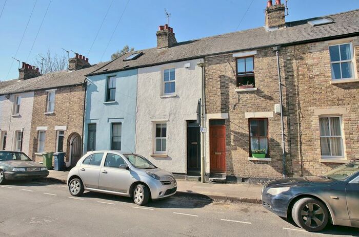 2 Bedroom Terraced House To Rent In Catherine Street, Oxford, Oxfordshire, OX4