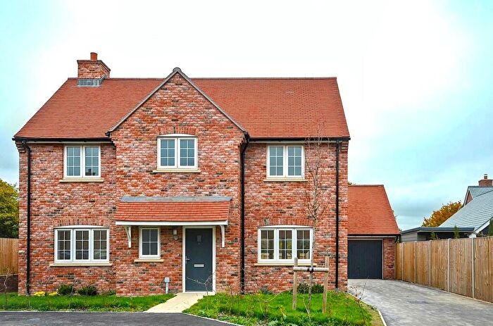 4 Bedroom Detached House For Sale In Shillingstone Lane, Okeford Fitzpaine, Blandford Forum, DT11