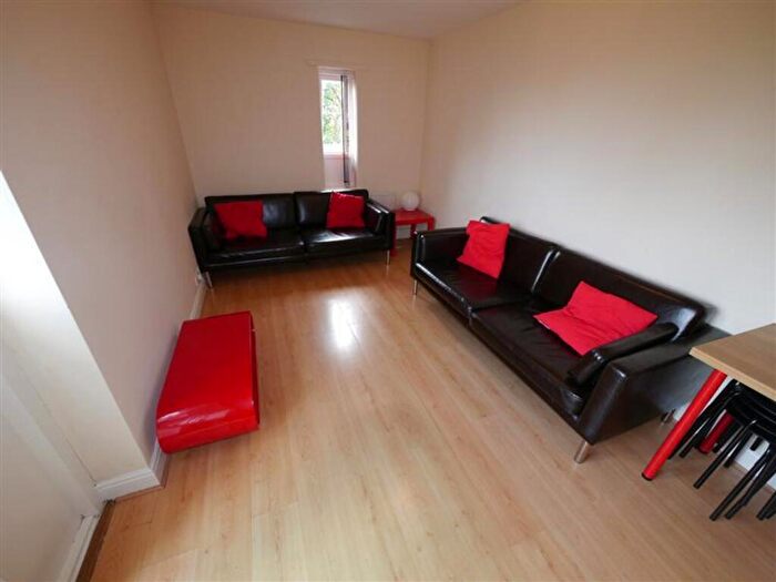 5 Bedroom Apartment To Rent In Victoria Street, Leeds, LS3