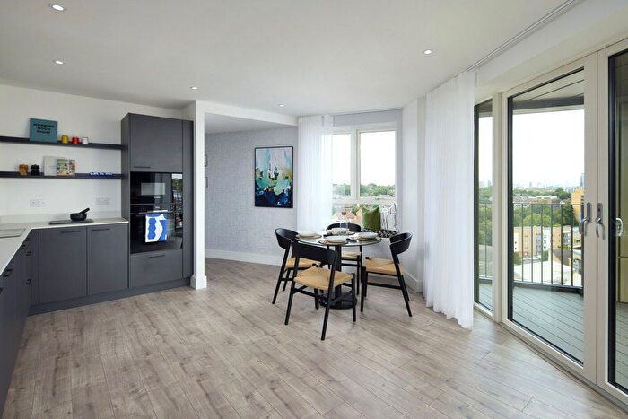 1 Bedroom Flat For Sale In Silver Road, London, SE13