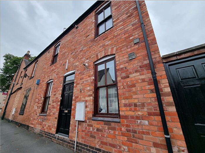 4 Bedroom Town House To Rent In A Willes Road, Leamington Spa, CV31