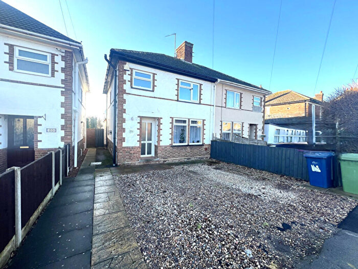 3 Bedroom Semi Detached House For Sale In Wisbech Road, March, Cambs., PE15