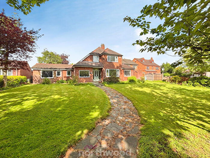 4 Bedroom Detached House For Sale In Coppice Grove, Hatfield, Doncaster, DN7