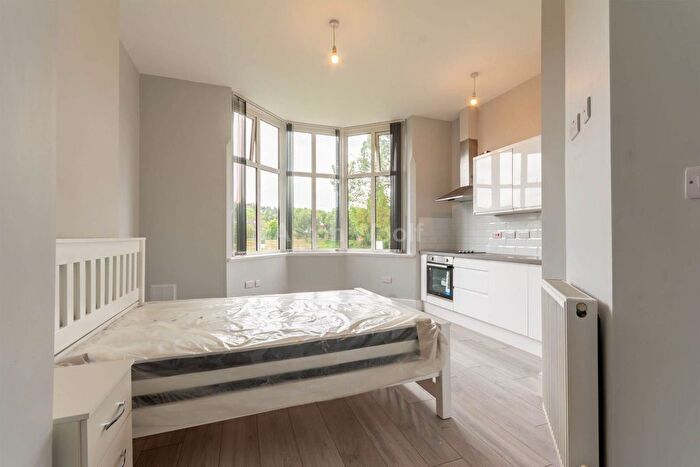 Studio To Rent In Mansfield Road, Mapperley Park, NG5