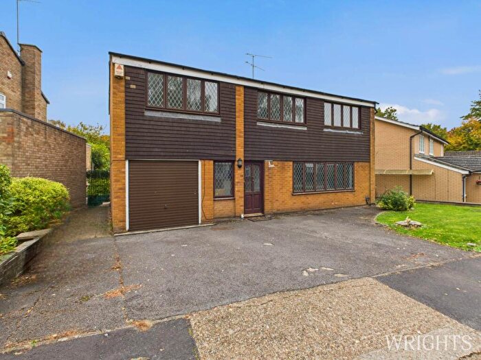 5 Bedroom Detached House For Sale In The Ryde, Hatfield, AL9