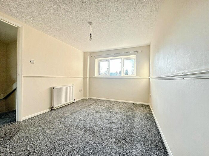 3 Bedroom Terraced House For Sale In Grange Close, Bradley Stoke, BS32