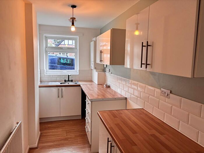 2 Bedroom Flat To Rent In Sunnycroft Road, Leicester, LE3