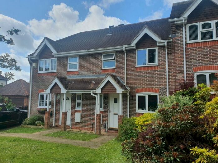 3 Bedroom House To Rent In Goodacre Drive, Knightwood Park, SO53