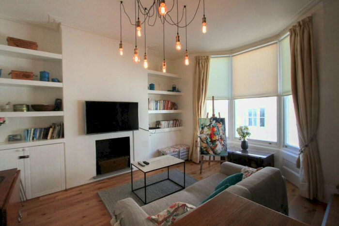 2 Bedroom Apartment To Rent In College Road, Kemp Town, BN2