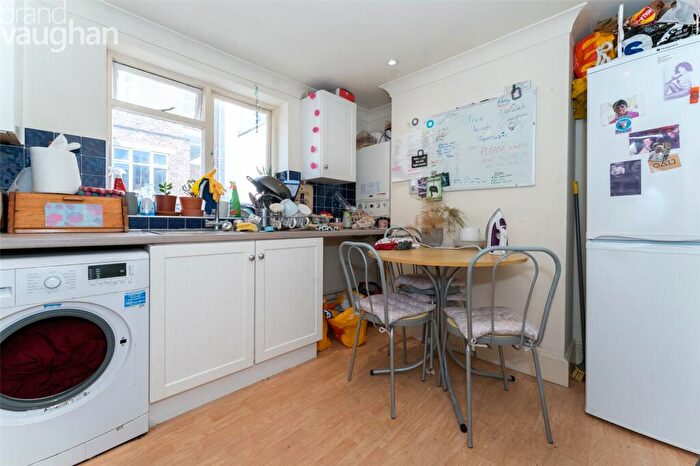 3 Bedroom Flat To Rent In North Road, Brighton, East Sussex, BN1