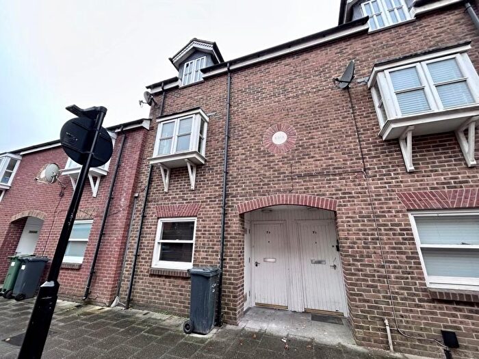 3 Bedroom Terraced House To Rent In B Mill Street, Newport, PO30