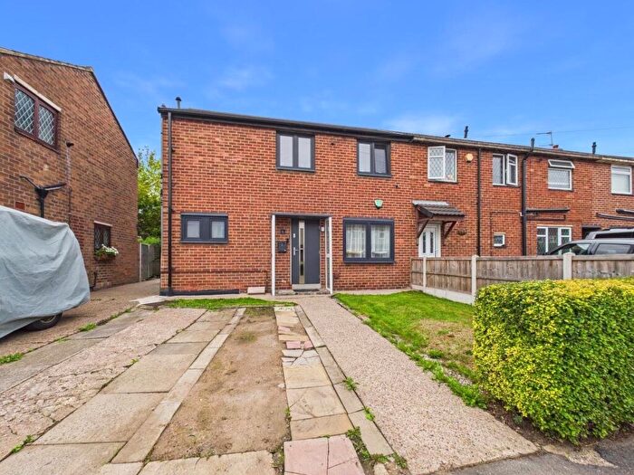3 Bedroom End Of Terrace House For Sale In Brigden Avenue, Allenton, DE24