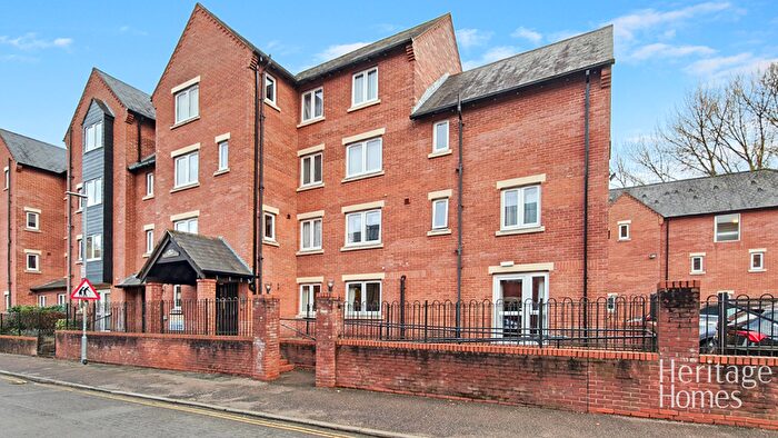 2 Bedroom Flat For Sale In Riverway Court, Recorder Road, Norwich, Norfolk, NR1